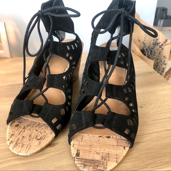 DV by Dolce Vita wedges - Picture 2 of 4